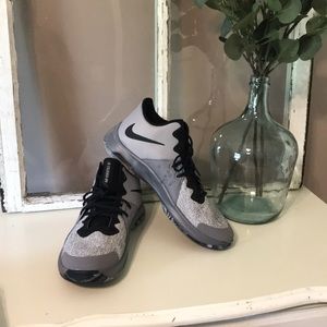 Men’s Nike Air Versitile III Size 13